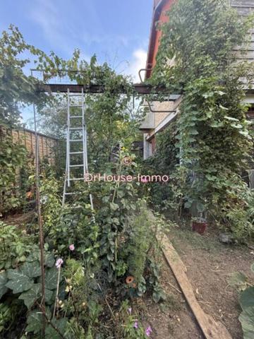 Immeuble à vendre 12 pièces de 220 m²