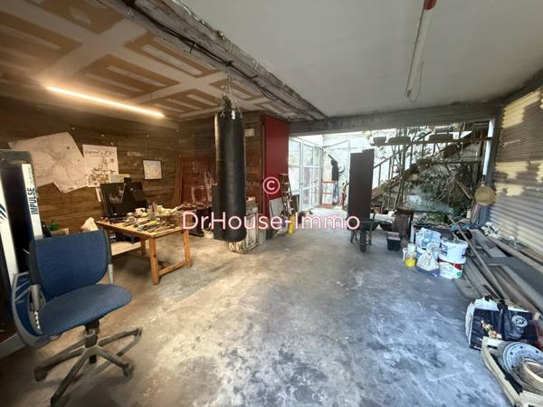 Immeuble à vendre 12 pièces de 220 m²