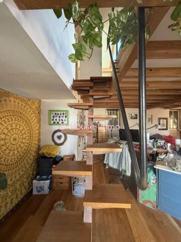 Immeuble à vendre 12 pièces de 220 m²