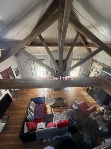 Immeuble à vendre 12 pièces de 220 m²