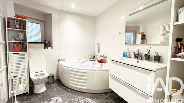 Maison à vendre 4 pièces 88 m² Ville-Houdlémont