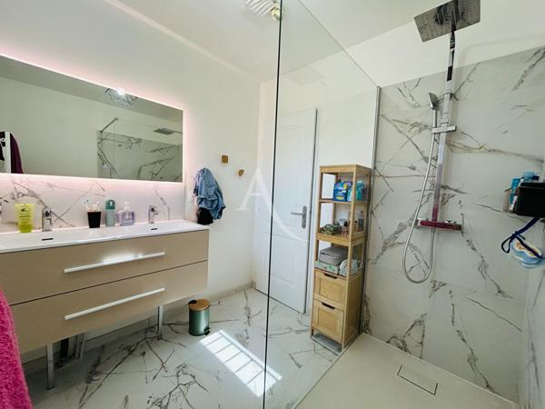 Maison 4 pièce(s) 100 m2