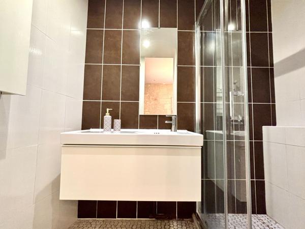 Vente Maison de luxe Tours 7 Pièces 214 m²