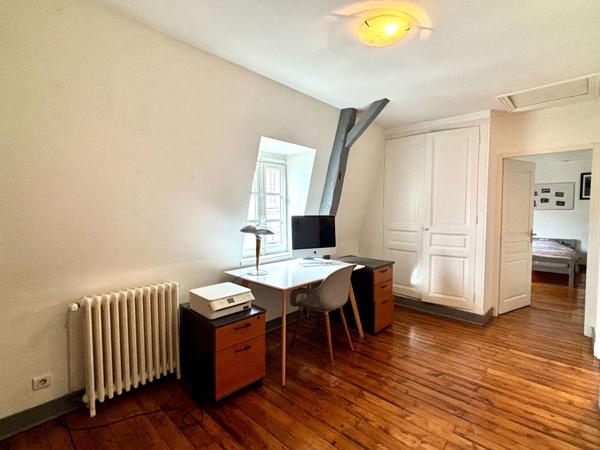Vente Maison de luxe Tours 7 Pièces 214 m²