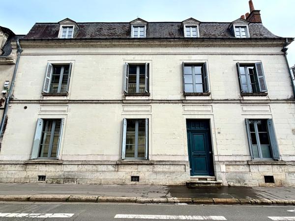 Vente Maison de luxe Tours 7 Pièces 214 m²