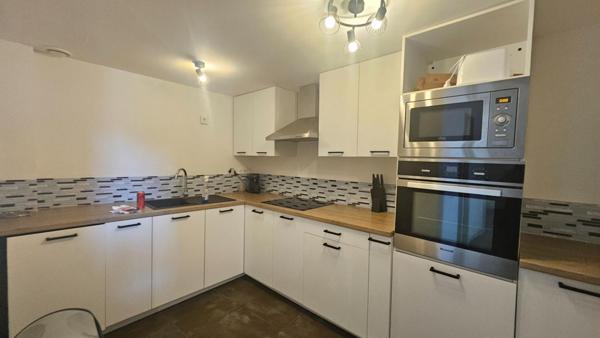 Maison Listrac Medoc 4 pièce(s) 122 m2