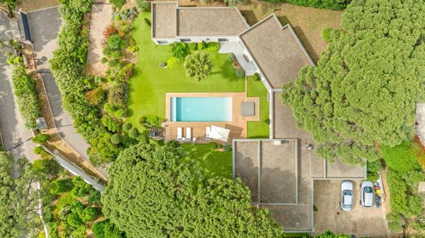 Vente Maison contemporaine Grimaud 10 Pièces 305 m²