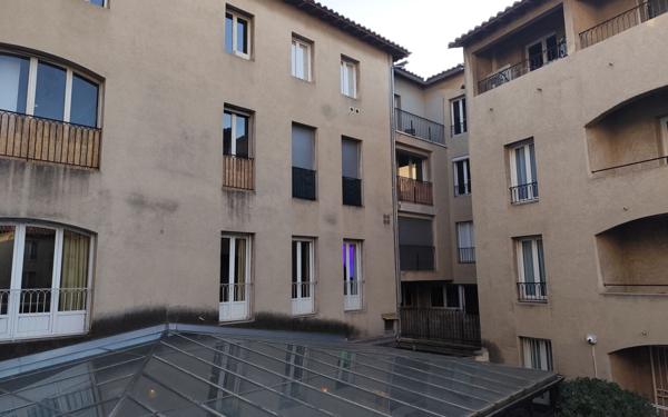 Appartement à vendre    4 pièces • 78 m2 Avignon