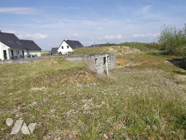 NOUVELLE BAISSE DE PRIX IMPORTANTE :
A VENDRE à proximité d'ABBEVILLE, dans une Résidence PAVI...