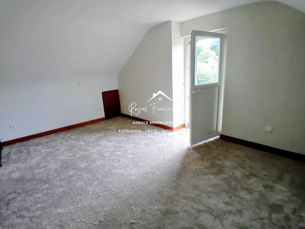 Vue sur la campagne, proche du centre à pied