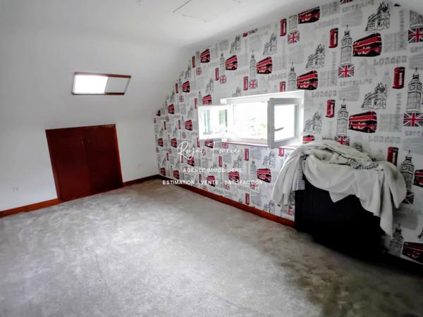 Vue sur la campagne, proche du centre à pied