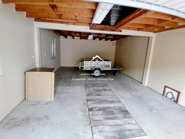 Vue sur la campagne, proche du centre à pied