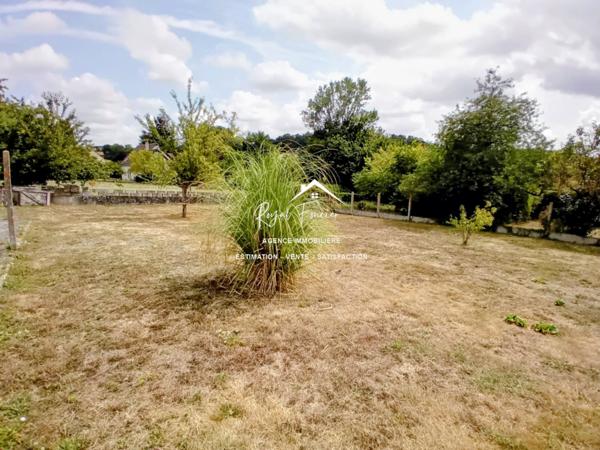 Vue sur la campagne, proche du centre à pied