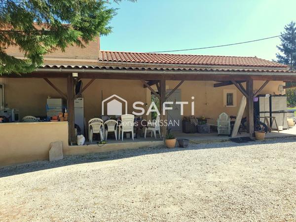 Longère rénovée + piscine + hangar et garages