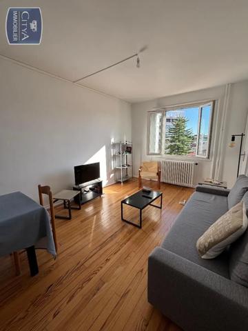 Appartement à louer 3 pièces 64.77m²