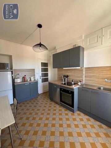 Appartement à louer 3 pièces 64.77m²