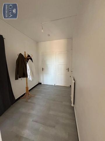 Appartement à louer 3 pièces 64.77m²