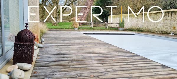 Fontaine-le-Comte (86240) Maison de caractère XIXè siècle, piscine, grange et beaux volumes