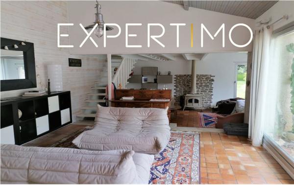 Fontaine-le-Comte (86240) Maison de caractère XIXè siècle, piscine, grange et beaux volumes