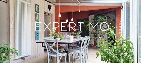 Fontaine-le-Comte (86240) Maison de caractère XIXè siècle, piscine, grange et beaux volumes