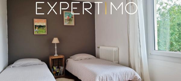 Fontaine-le-Comte (86240) Maison de caractère XIXè siècle, piscine, grange et beaux volumes