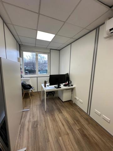 bureaux à louer CHASSE SUR RHONE (38), bureaux de 12m² à louer dans centre médical avec du stationnement et une très belle visibilité