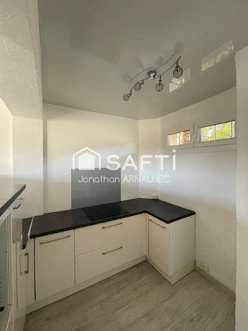 Duplex lumineux au dernier étage avec balcon plein sud et vue dégagée