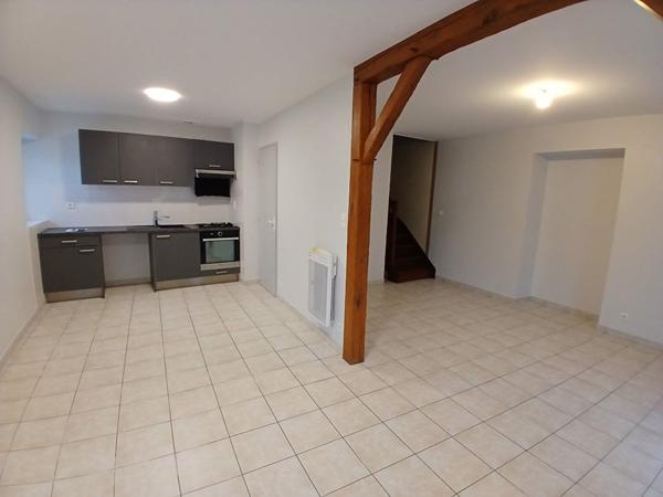 Maison Les Herbiers 4 pièce(s) 98 m2 .