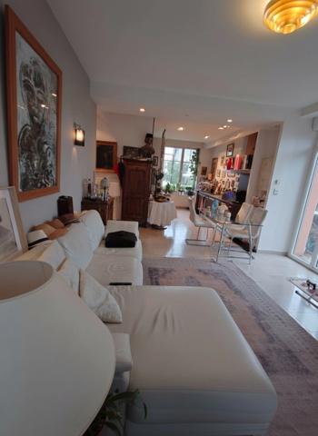 MAISON à vendre 8 pièces VITTEL (88) dont 4 appartements sur 1 095 m² de TERRAIN