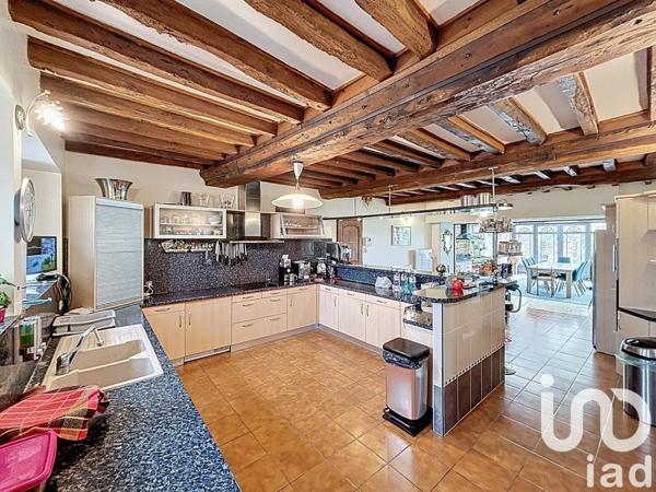 Manoir 14 pièces de 640 m² à Bayeux (14400)