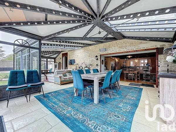 Manoir 14 pièces de 640 m² à Bayeux (14400)