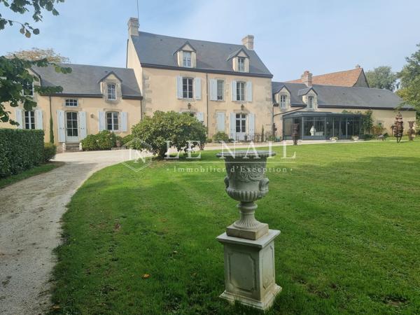 Gentilhommière fin XVIIIe sur un parc de 5 hectares, avec piscine, aux portes d'Alençon