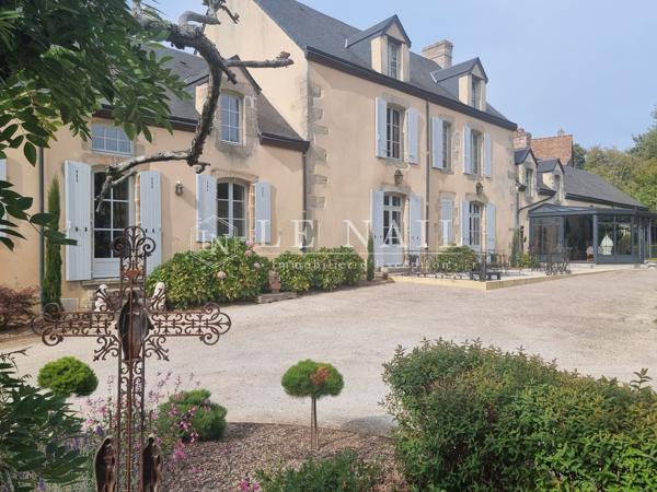 Gentilhommière fin XVIIIe sur un parc de 5 hectares, avec piscine, aux portes d'Alençon