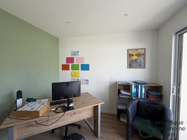 ORVAULT - MAISON A USAGE DE BUREAUX