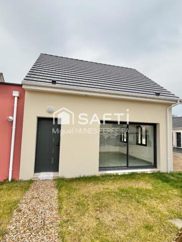 Maison 2 chambres + bureau et places de parking