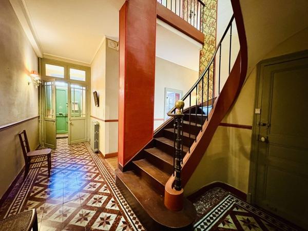 Maison à vendre 254 900 € Carcassonne 8 p 217 m² DPE C