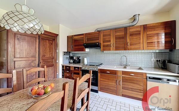 Maison à vendre    6 pièces •  Noisy-le-Grand