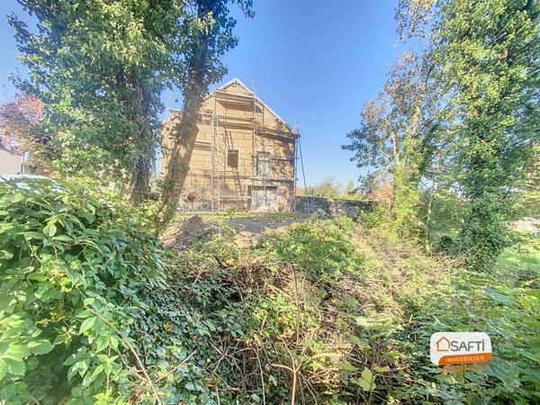 Ancienne grange à deux pas du centre-bourg