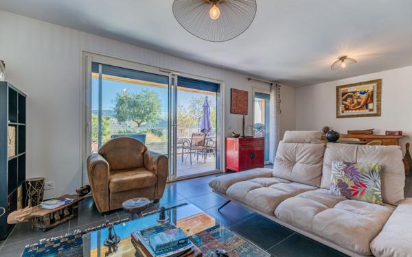 Appartement à vendre    3 pièces • 70 m2 Nice