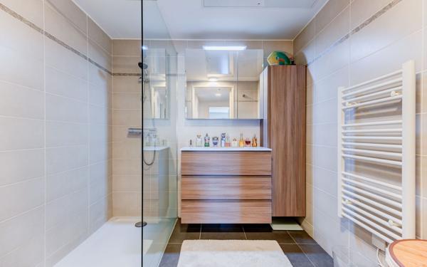 Appartement à vendre    3 pièces • 70 m2 Nice