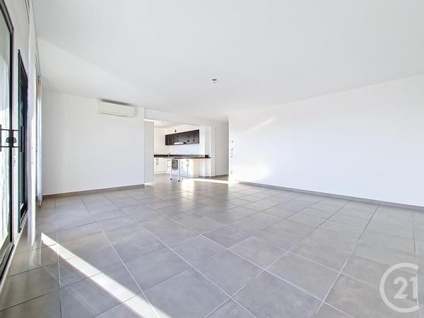 Appartement T5 à vendre  5 pièces - 106,35 m2 CLERMONT FERRAND - 63