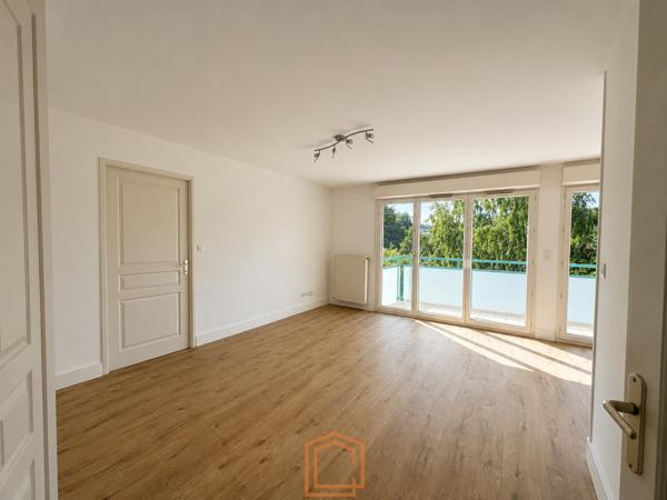Appartement 3 pièce(s) 2 chambre(s) 70.11 m²