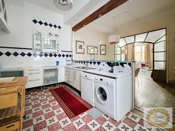 Nîmes (30000) Appartement de type3 dans immeuble classé