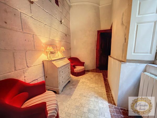 Nîmes (30000) Appartement de type3 dans immeuble classé