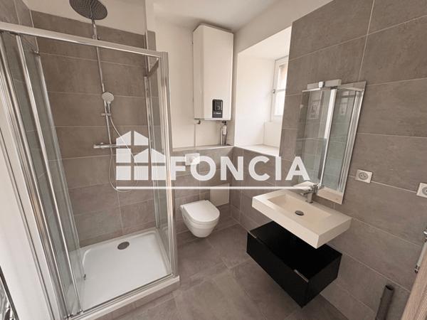 Location Appartement 2 pièces 56.74 m² - 5 RUE GAMBETTA Poitiers 86000