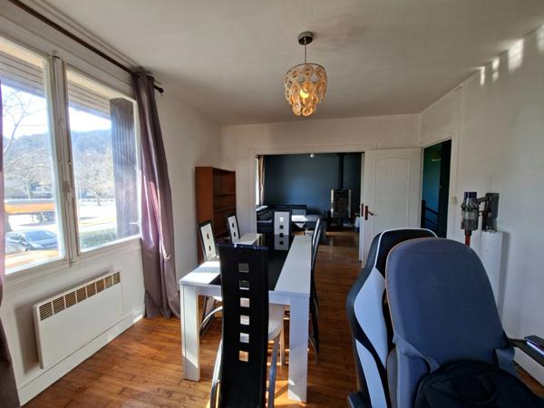 Maison 5 pièces avec jardin, garage – Idéal primo-accédants – Centre village Le Bugue