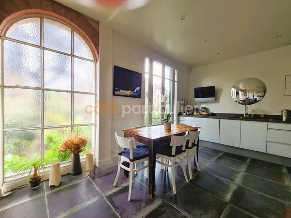 Vente
                Maison185 m² - 7 Pièces -
                    LE PECQ (78230)