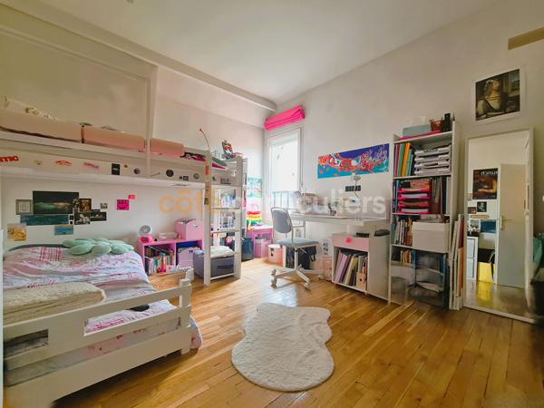 Vente
                Maison185 m² - 7 Pièces -
                    LE PECQ (78230)