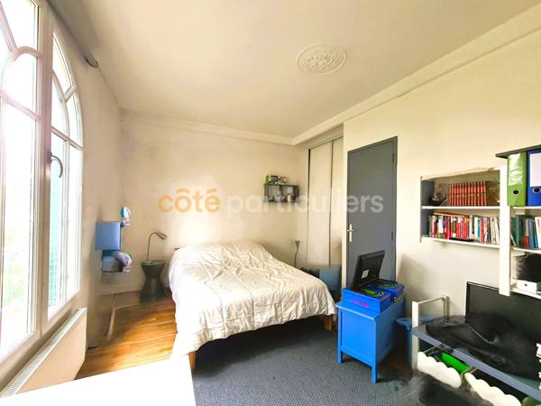 Vente
                Maison185 m² - 7 Pièces -
                    LE PECQ (78230)