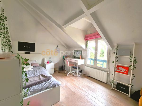 Vente
                Maison185 m² - 7 Pièces -
                    LE PECQ (78230)